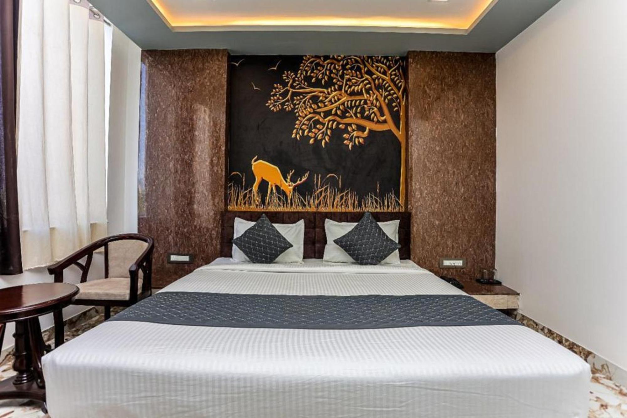 Hotel Eagle Inn Udaipur Kültér fotó